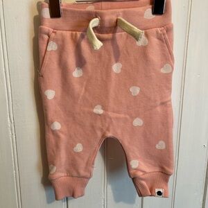 Rise little earthlings 3/6m Pink Heart print Joggers